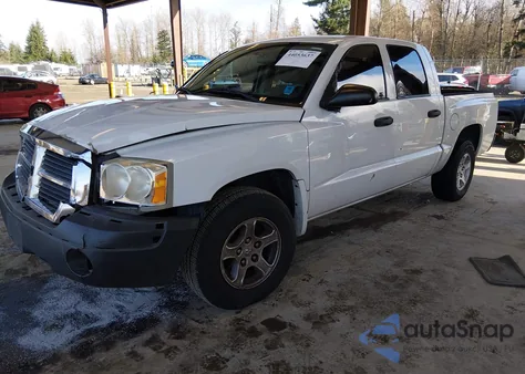 2005 Dodge Dakota Slt z USA, uszkodzony, nr VIN 1D7HE48KX5S218806